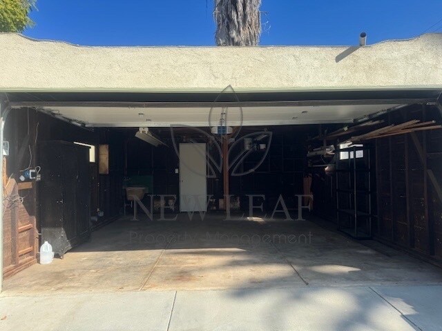 Building Photo - 5590 Magnolia Ave