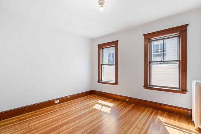 Building Photo - 9 Hardan Rd