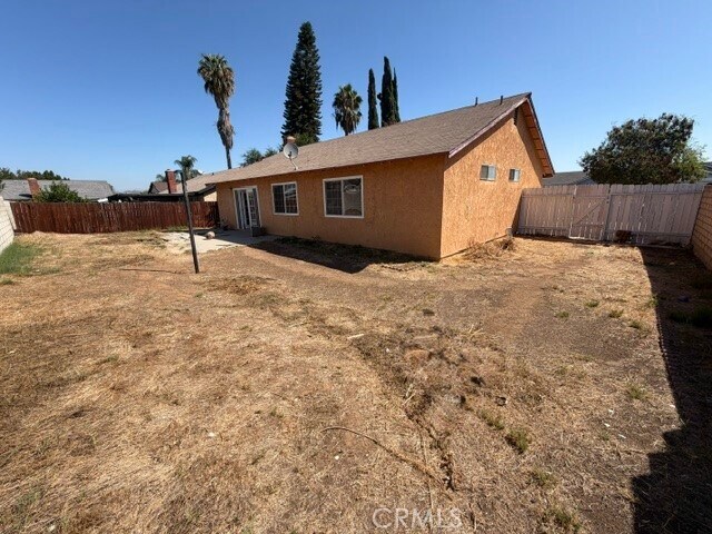 Building Photo - 6855 Farrier Ave
