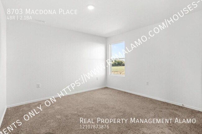 Building Photo - 8703 Macdona Pl