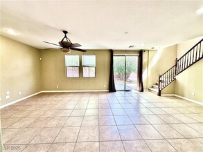 Building Photo - 5580 Spiceberry Dr