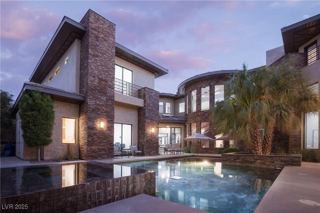 Building Photo - 17 Soaring Bird Ct