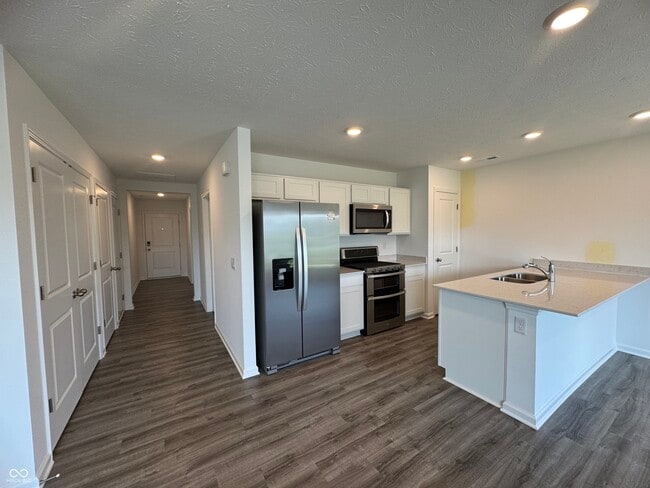 Building Photo - 11275 Quillow Way