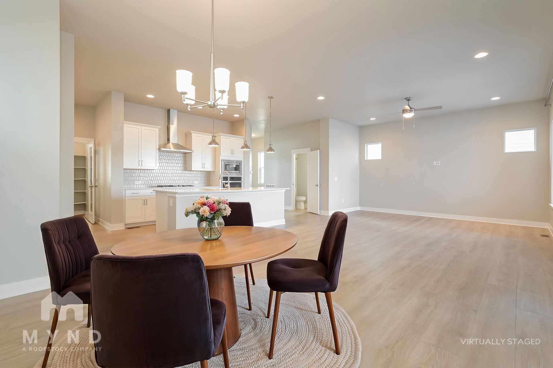 Building Photo - 6047 N Netherland Ct