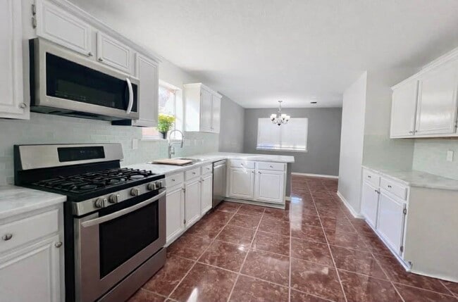 Building Photo - 19514 Azalea Valley Dr