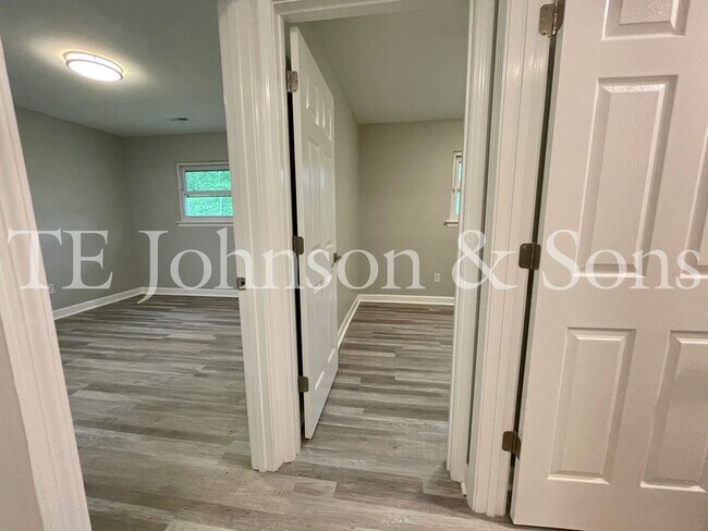 Building Photo - 2836 Inca Ln