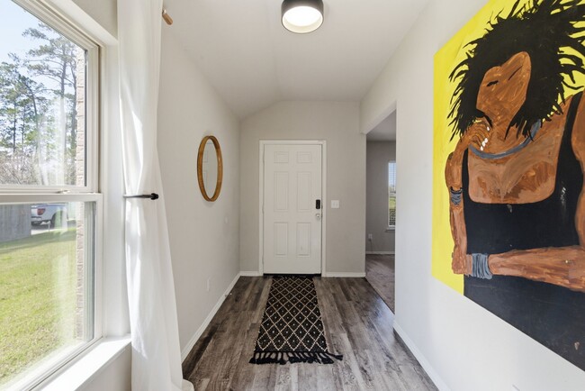 Building Photo - 8027 Dauntless Dr