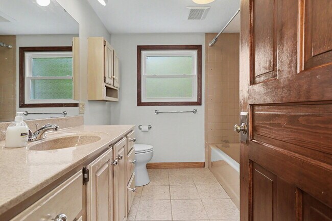 Building Photo - Secluded Farmhouse on over 1.5 acres.  $1990/ Month.  3 beds/ 2 baths