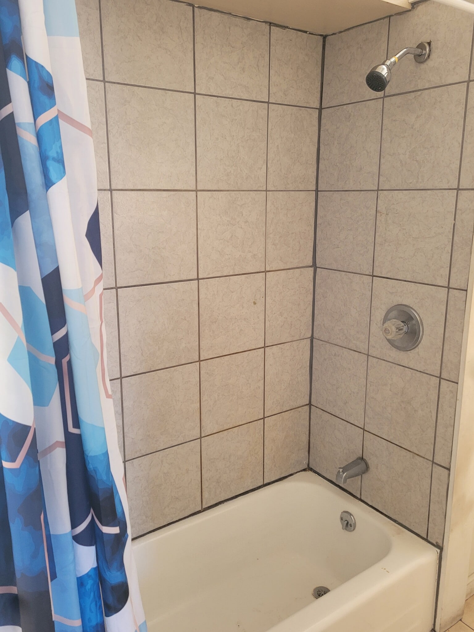 Building Photo - 6330 Carl Ave