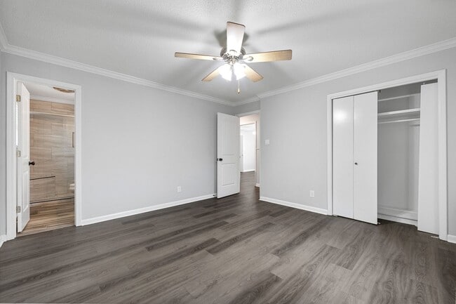 Building Photo - Sherwood Rental