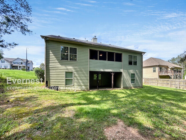 Building Photo - 215 Bridgemill Dr