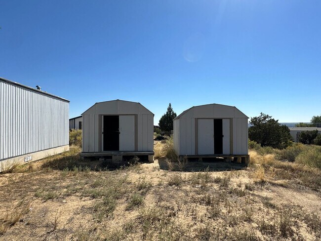 Building Photo - 3 bedroom 2 bathroom Single-wide available for rent in Farmington