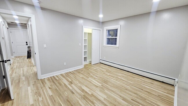 Building Photo - 29 Bryant Pl