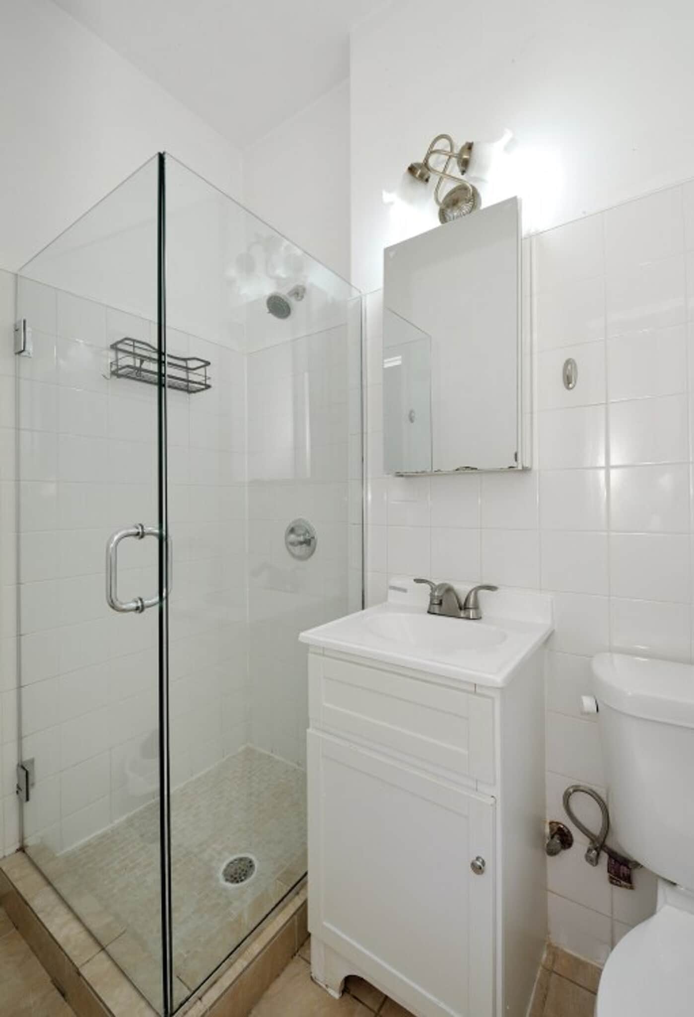 Building Photo - 474 9th Ave