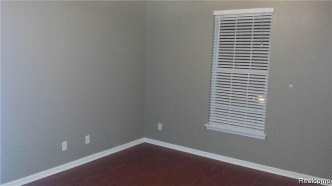 Building Photo - 2088 Arcadia Dr