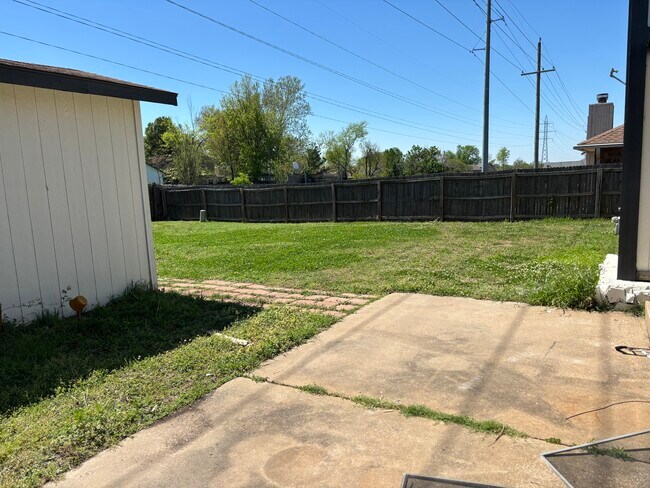 Building Photo - 36th street property