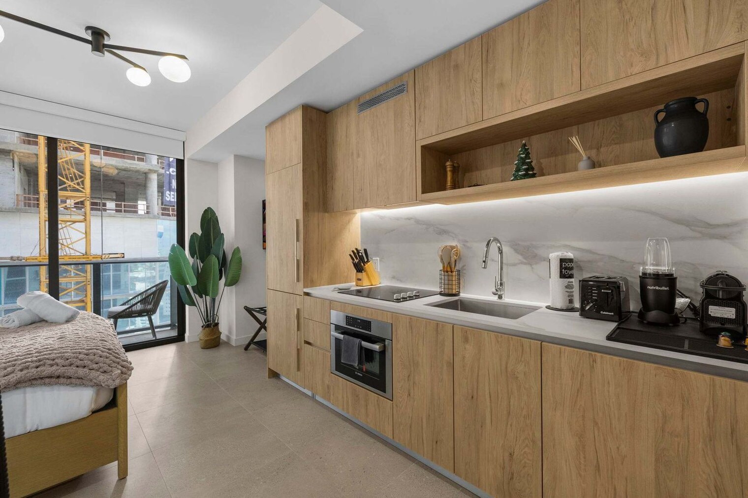 Building Photo - 11 NE 6th St