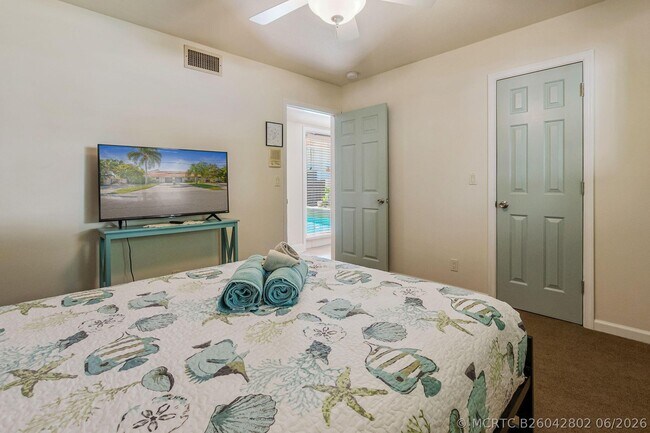 Building Photo - 4850 NE 25th Ave