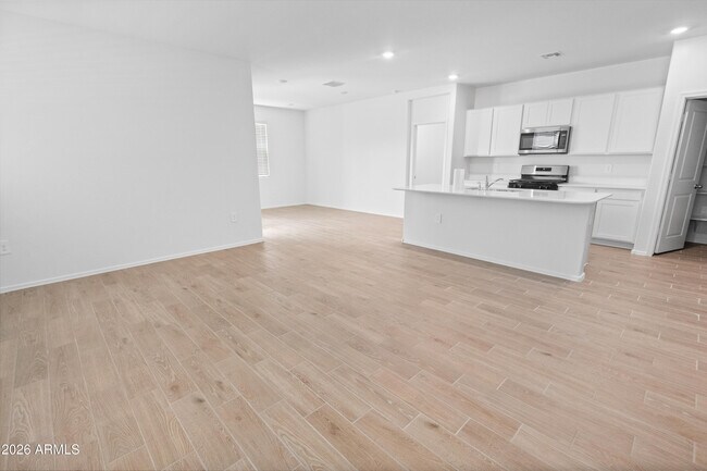 Building Photo - 18351 W Hackamore Dr