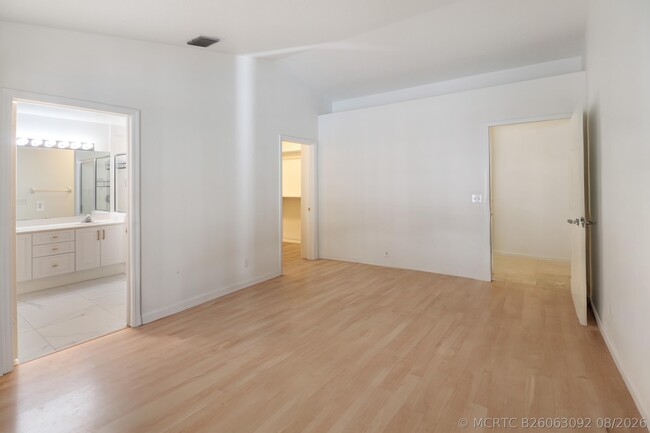 Building Photo - 16441 87th Ln N