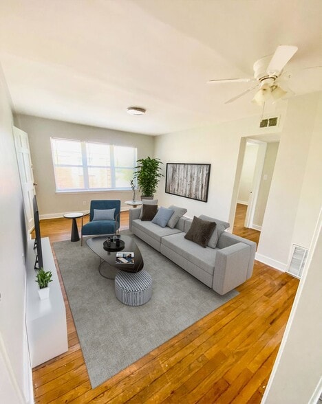 Interior Photo - Heights at Audubon Park