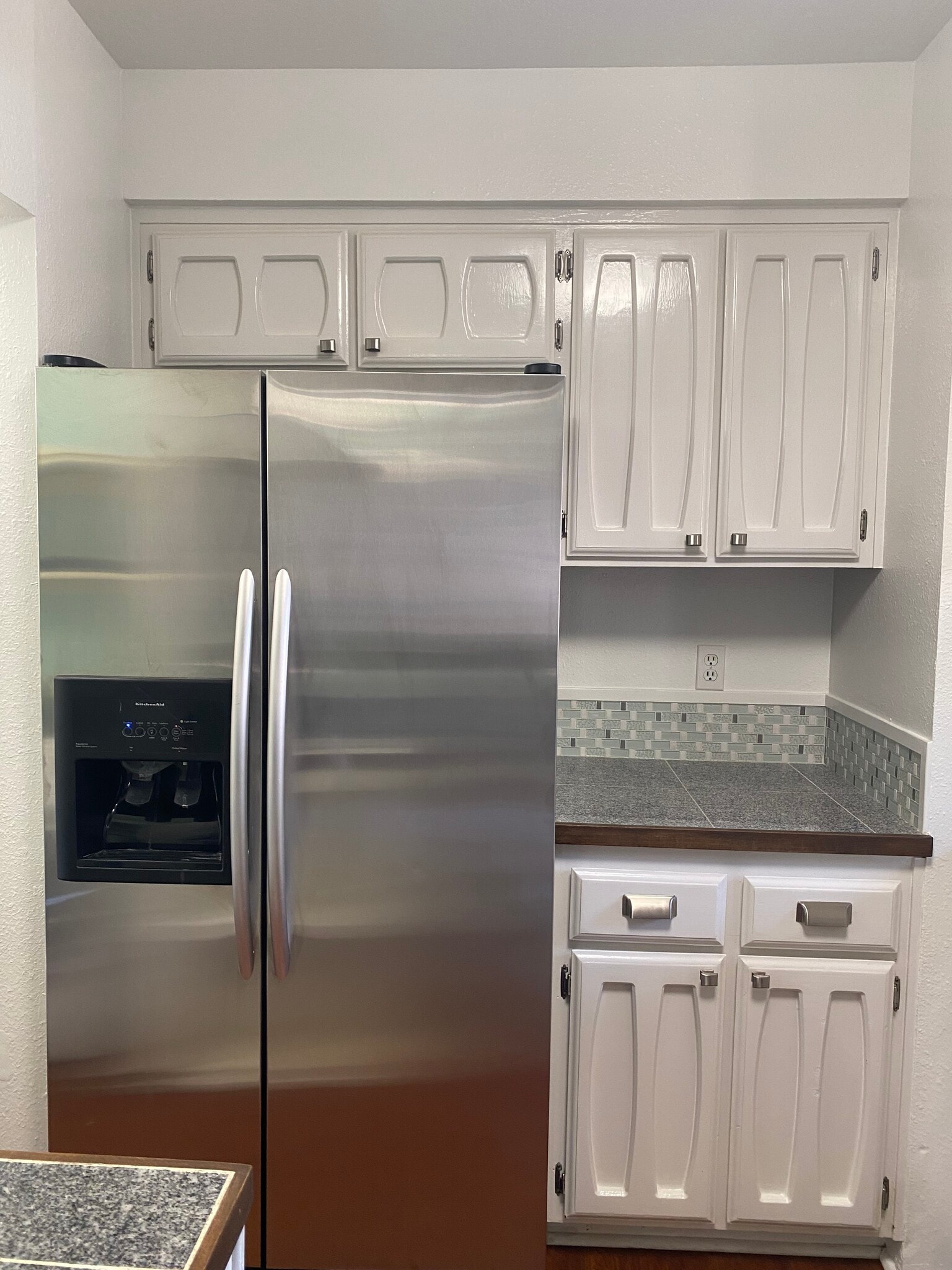 Building Photo - 1464 Avenida de las Americas