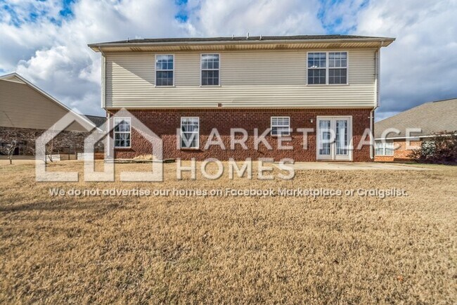 Building Photo - 15820 Flat Rock Ct NW