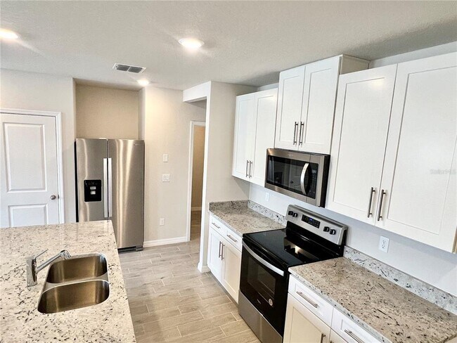 Building Photo - 32441 Limitless Pl