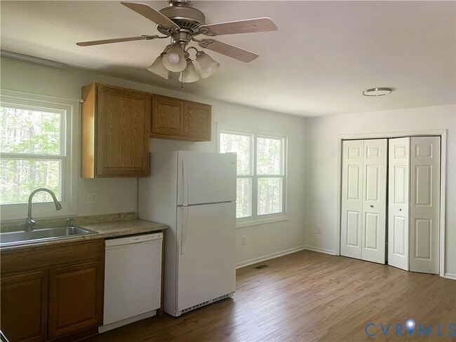 Building Photo - 6009 Noranda Dr