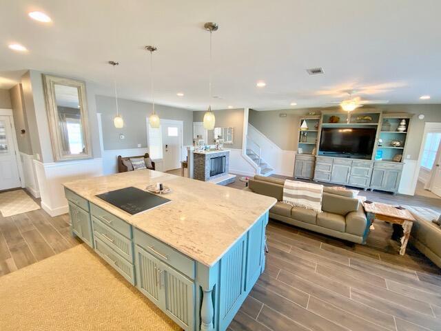 Building Photo - 906 Santa Rosa Blvd