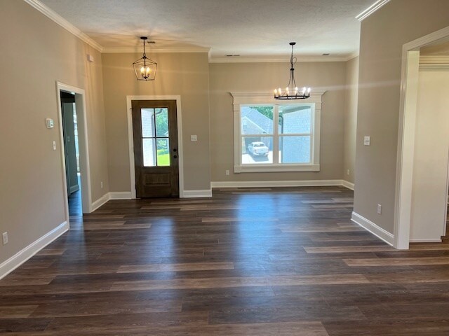 Building Photo - 29 Tara Dr