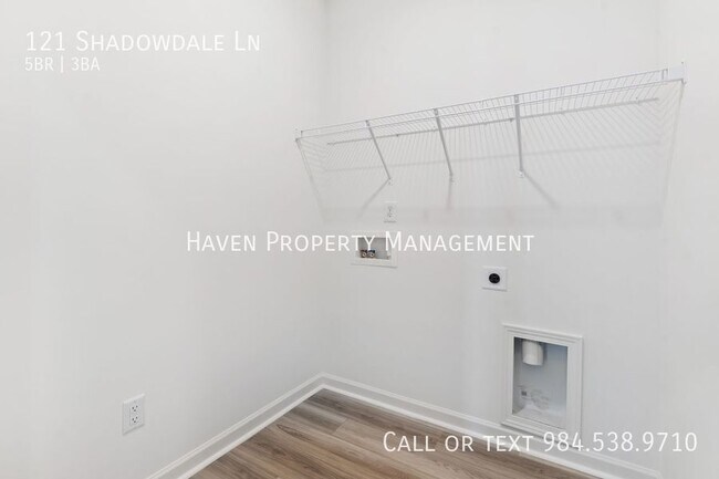 Building Photo - 121 Shadowdale Ln