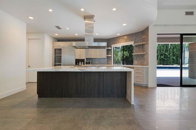 Building Photo - 410 Milagrosa Cir