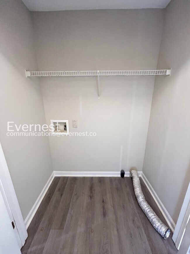 Building Photo - 3612 Mizell Rd