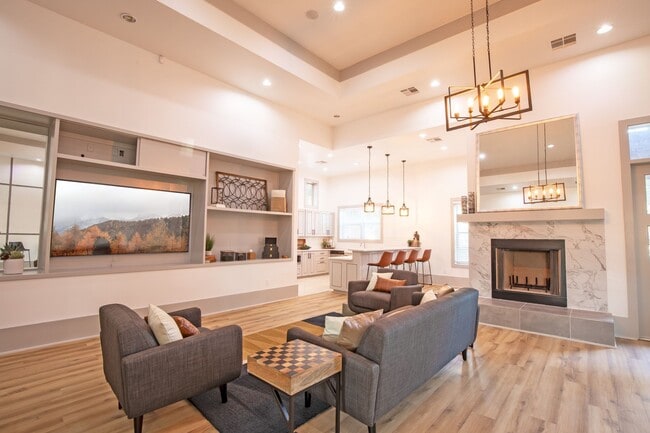 Building Photo - Villas at Wylie