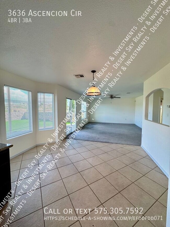 Building Photo - 3636 Ascencion Cir
