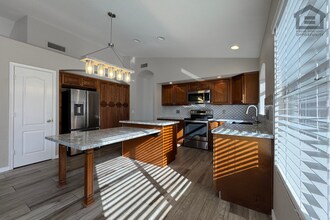 Building Photo - 3Bed/2Bath House w/Bonus Room at 67th Ave/AZ Loop-101! Ready for Immediate Move-In!