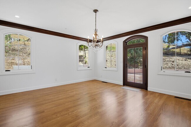 Building Photo - 16010 Carey Ln