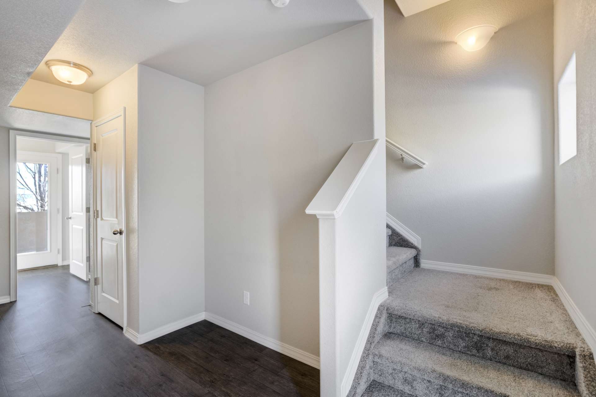 Building Photo - 753 Grissom Dr