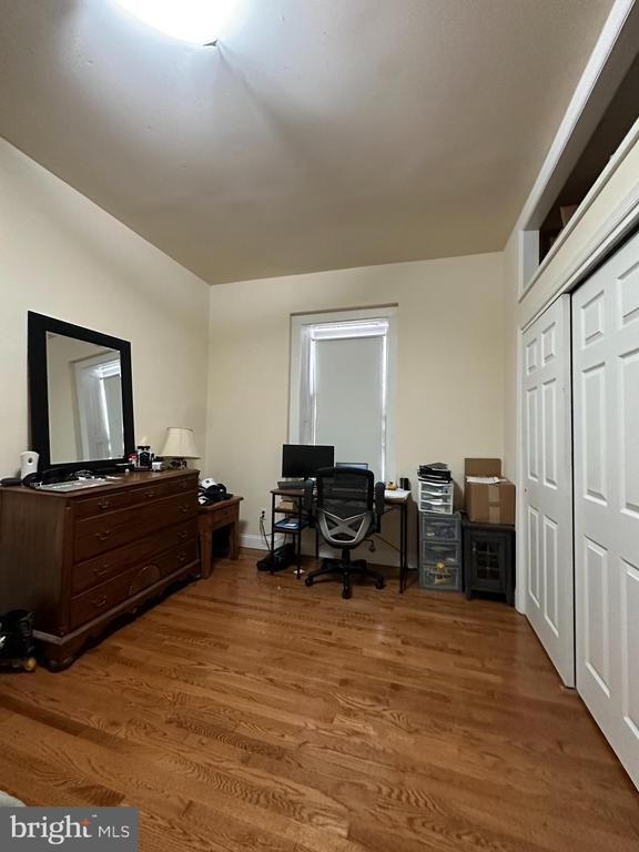 Building Photo - 3900 Terrace St