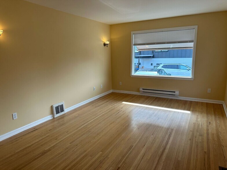 Primary Photo - 7735 15th Ave NW