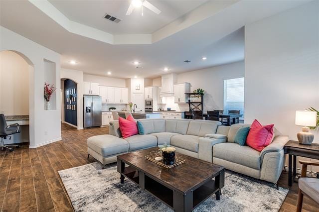 Building Photo - 3129 Maverick Dr