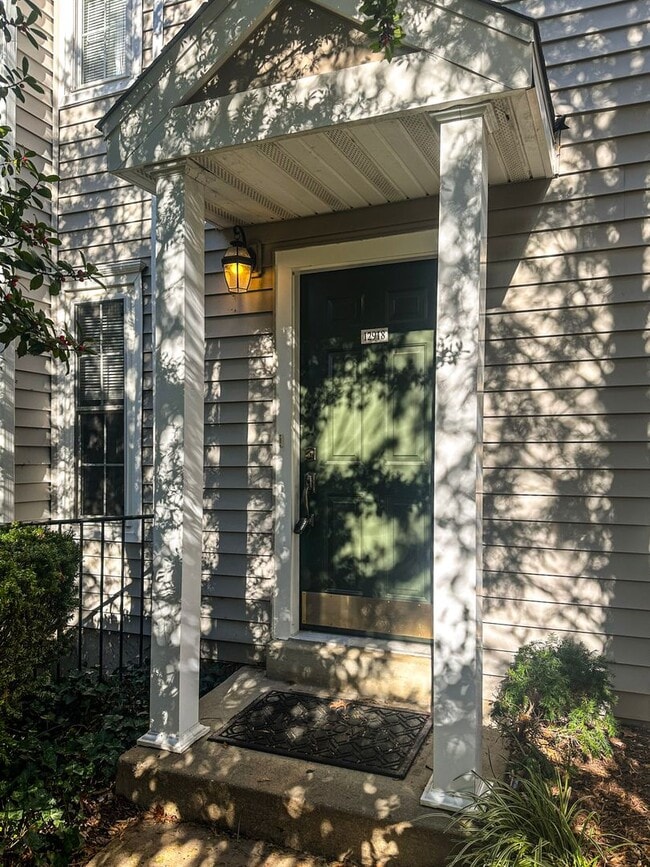 Primary Photo - Spacious 3 Bed 3 Bath Condo With Balcony In Gates Of Fair Lakes