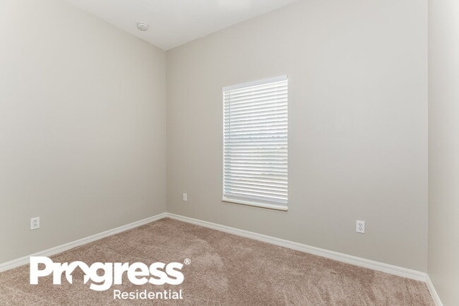Building Photo - 15122 Stonebriar Way