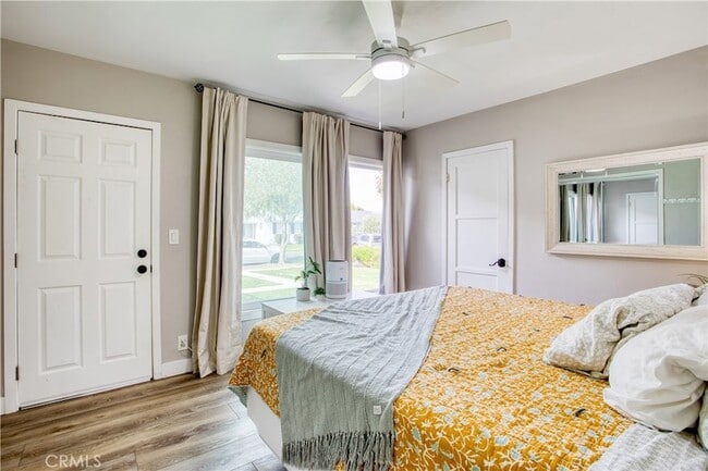 Building Photo - 3108 Ladoga Ave