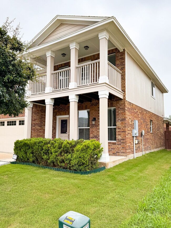 Building Photo - 9503 Adeel Dr