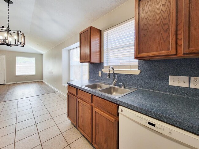 Building Photo - 4226 Daisy Meadow Dr