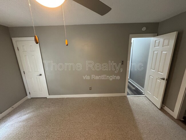 Building Photo - 1508 Treetop Ln