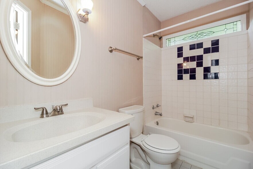 Building Photo - 4275 Cabretta Dr SE