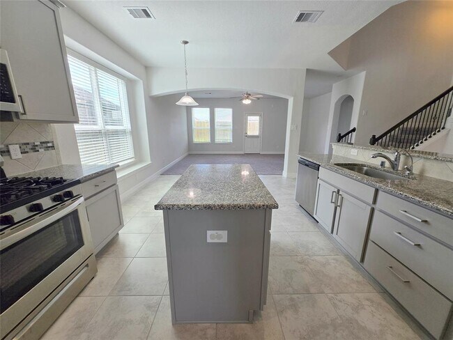 Building Photo - 3559 Britton Burrow Way